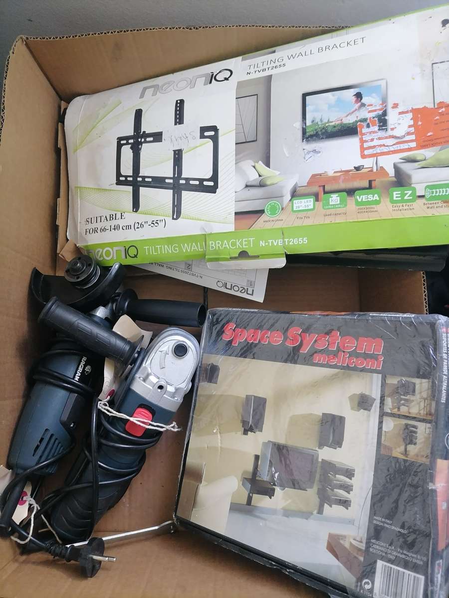 *BULK LOT*2 X DEFECTIVE GRINDERS*TV BRACKET+NEW WALL SPACE SYSTEM*ONE BID FOR LOT*