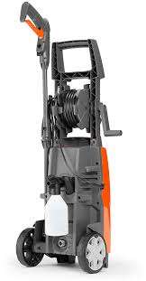 *******HUSQVARNA PW 125 PREASSURE WASHER WITH ATTACHMENTS***