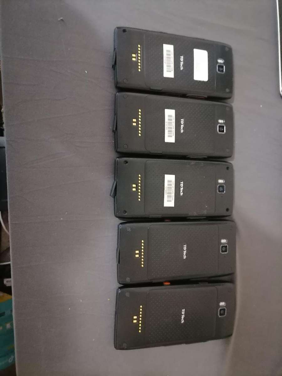 Lot of 5 x TD Tech EP720 Dual SIM Phone. 5G. No batteries. Sold as is. One bid for lot.