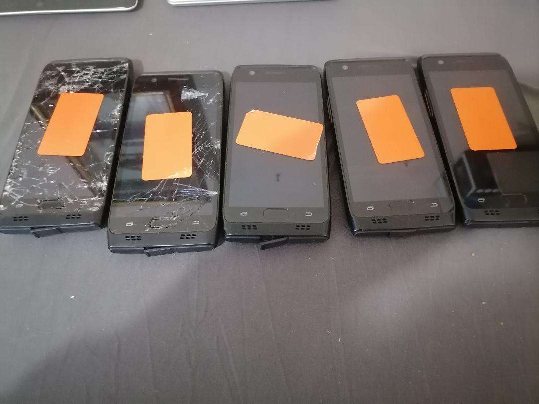 Lot of 5 x TD Tech EP720 Dual SIM Phone. 5G. No batteries. Sold as is. One bid for lot.