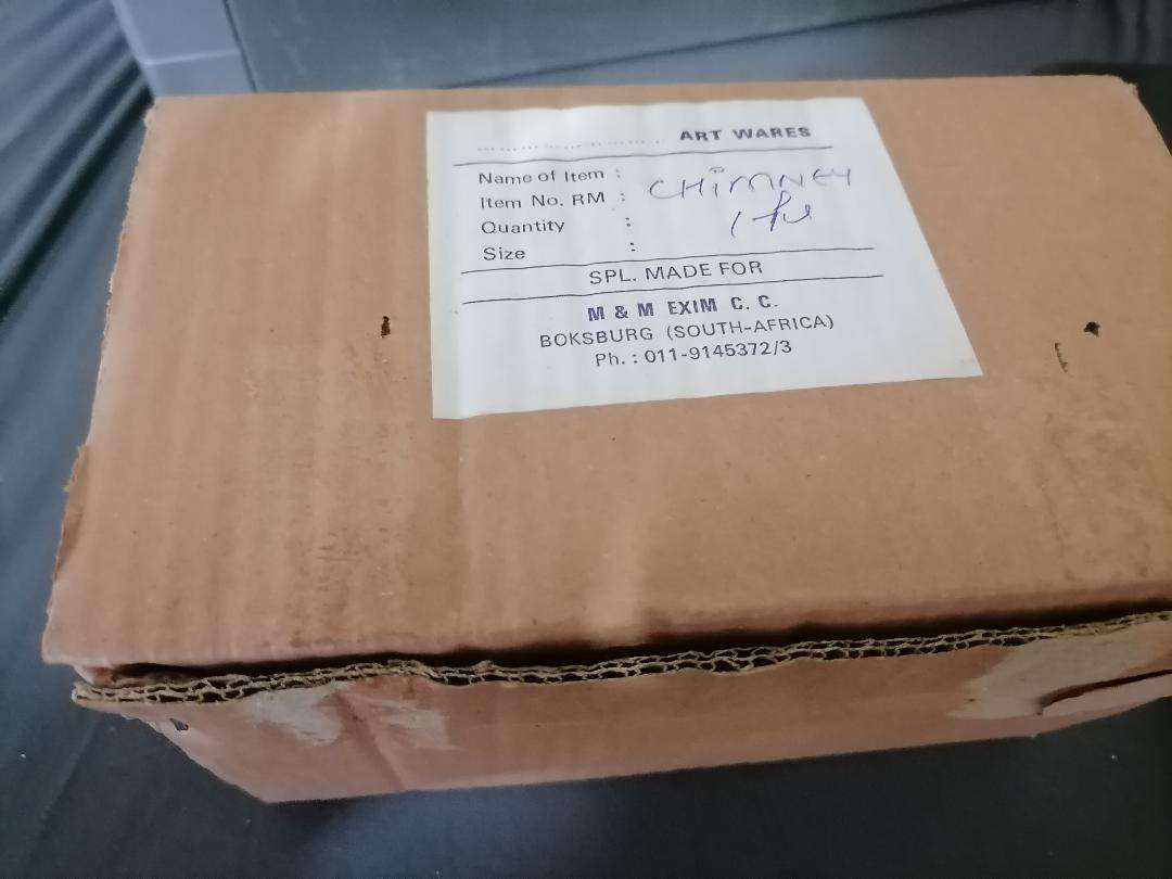 LOT OF 20 X NEW GLASS CANDLE CHIMNEYS*RETAILS FOR R400 EACH*ONE BID FOR THE LOT*