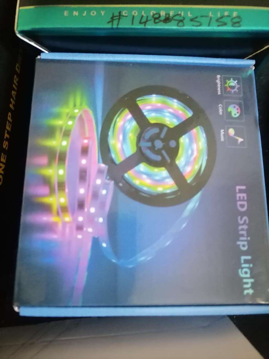 *WEEKEND SPECIAL*LOT OF ELECTRONICS*LOOKS NEW, NOT TESTED*ONE BID FOR LOT**