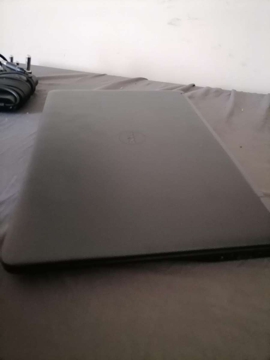 REFURBISHED i5 DELL LATITUDE E7450 5TH GEN ,8GB RAM,500GB HDD,SIM SLOT,BATTERY 100%ORIGINAL,CHARGER