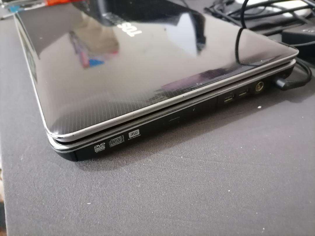 *TOSHIBA SATELITE A500 LAPTOP WITH HARMON KARDON SOUND.HDD NOT DETECTED*