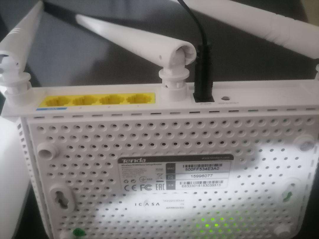 LOT OF WIFI ROUTERS ETC,ONE BID FOR THE LOT