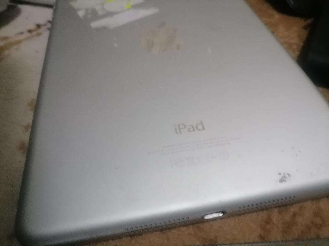 LOT OF WIFI ROUTERS,APPLE IPAD,LENOVO YOGA TABLET,POUCHES ETC*sold as is*one bid for lot*