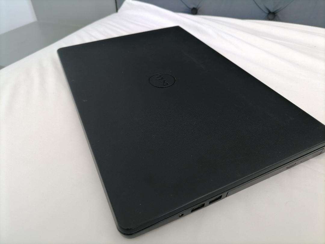 REFURBISHED i3 DELL INSPIRON 15, 5TH GEN, 4GB RAM 320GB HDD,W10/OFFICE. BATTERY 100%,CHARGER