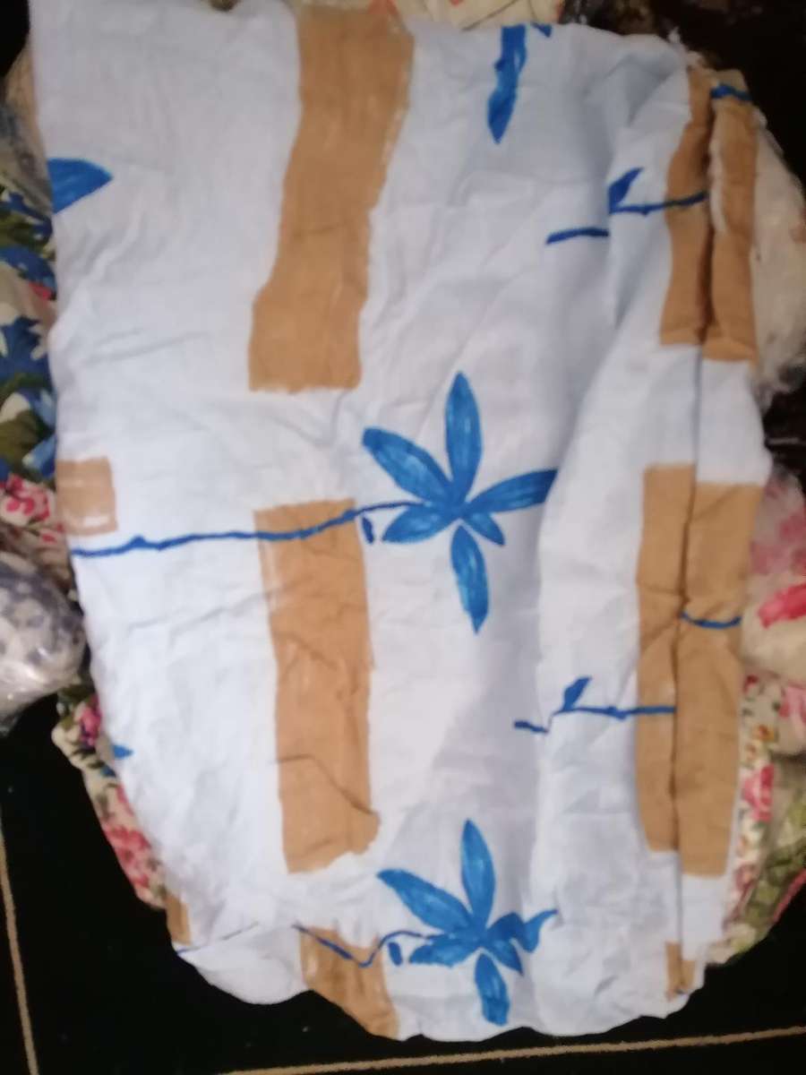 BULK LOT OF PILLOW CASES,SOFT COTTON LIKE MATERIAL, ONE BID FOR THE LOT*