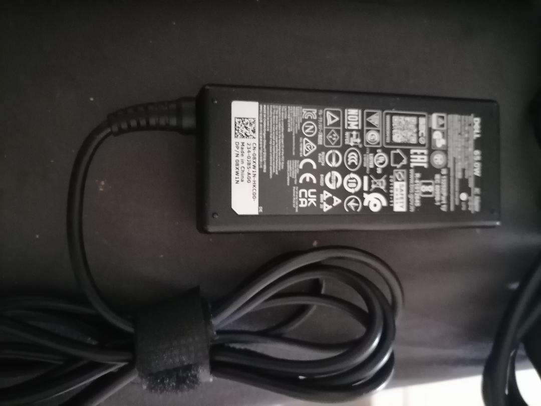 REFURBISHED i5 DELL LATITUDE E3490 8TH GEN ,8GB RAM,256GB SSD,ORIGINAL CHARGER