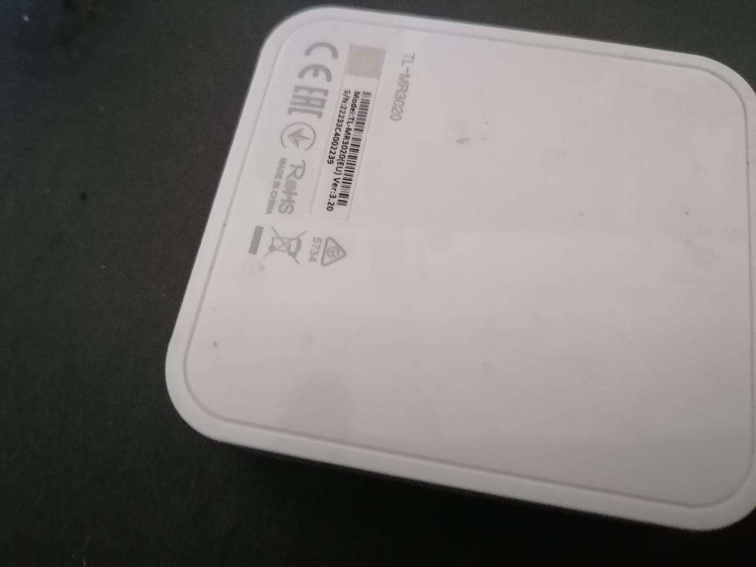 LOT OF RANGE EXTENDERS*WIDI MODEMS ETC*ONE BID FOR LOT**