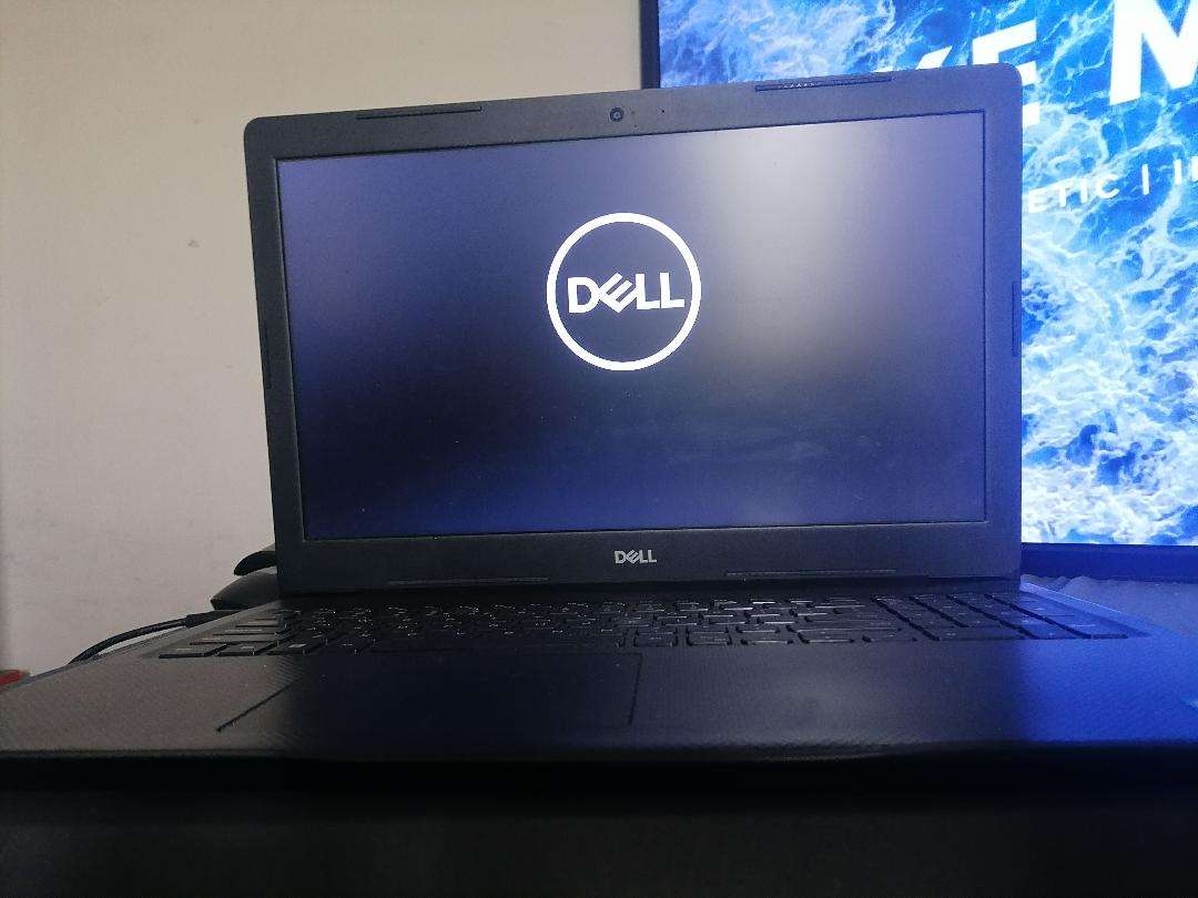*DELL INSPIRON i5 8TH GEN. 8GB RAM, 1TB HDD, W10/OFFICE *ORIGINAL CHARGER*BATTERY 100%*