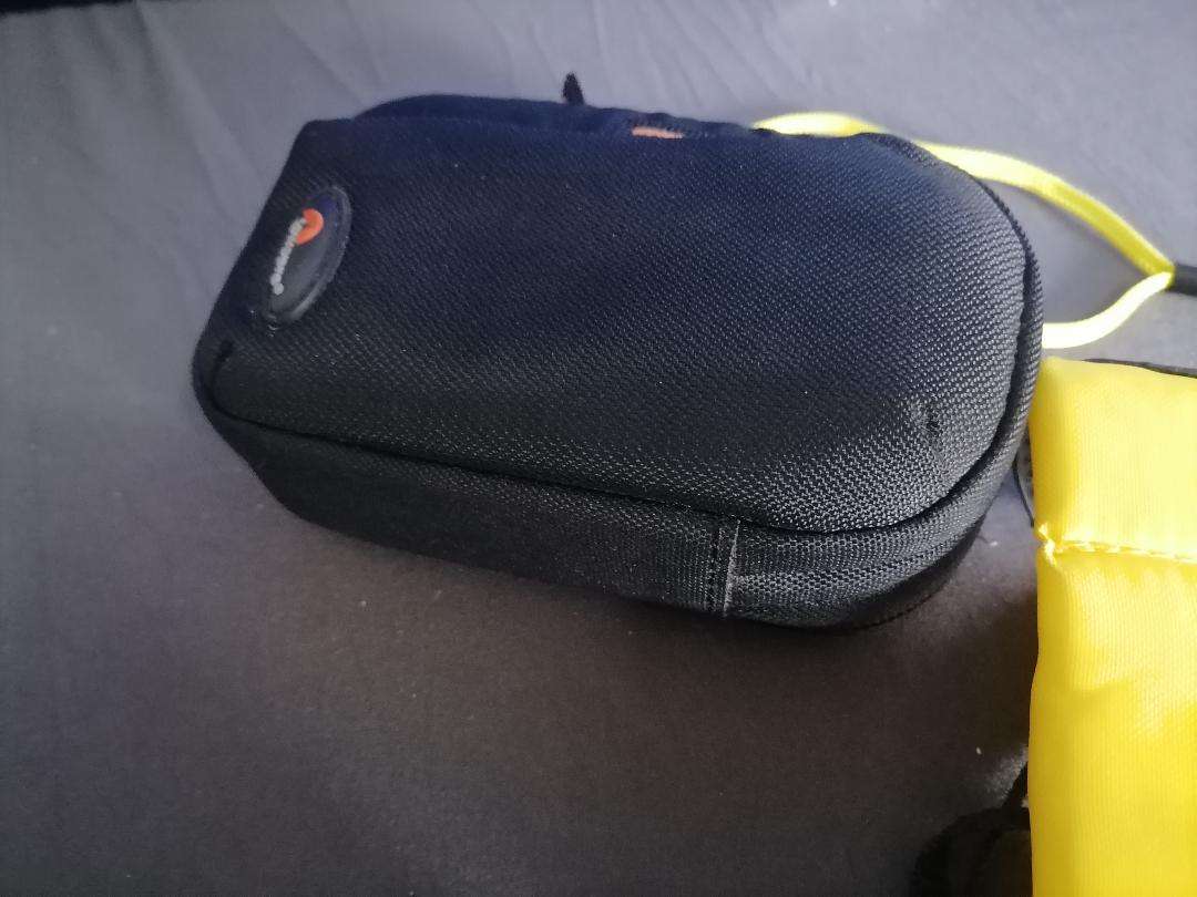 *AWESOME WATER PROOF CAMERA*FUJIFILM FINEPIX XP130 WITH LITHIUM BATTERY, CHARGER,CASE*