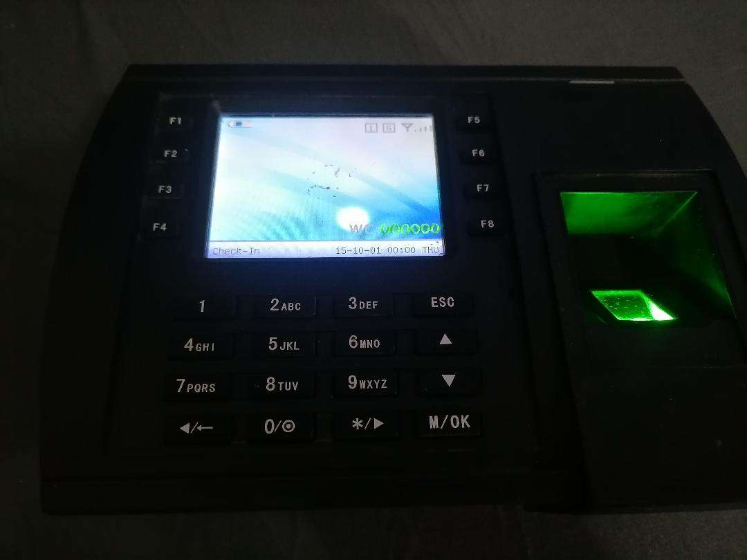 *LINUX COMMERCIAL FINGER PRINT CLOCK IN SYSTEM*SIM SLOT/USB SLOT*RESET READY TO USE*