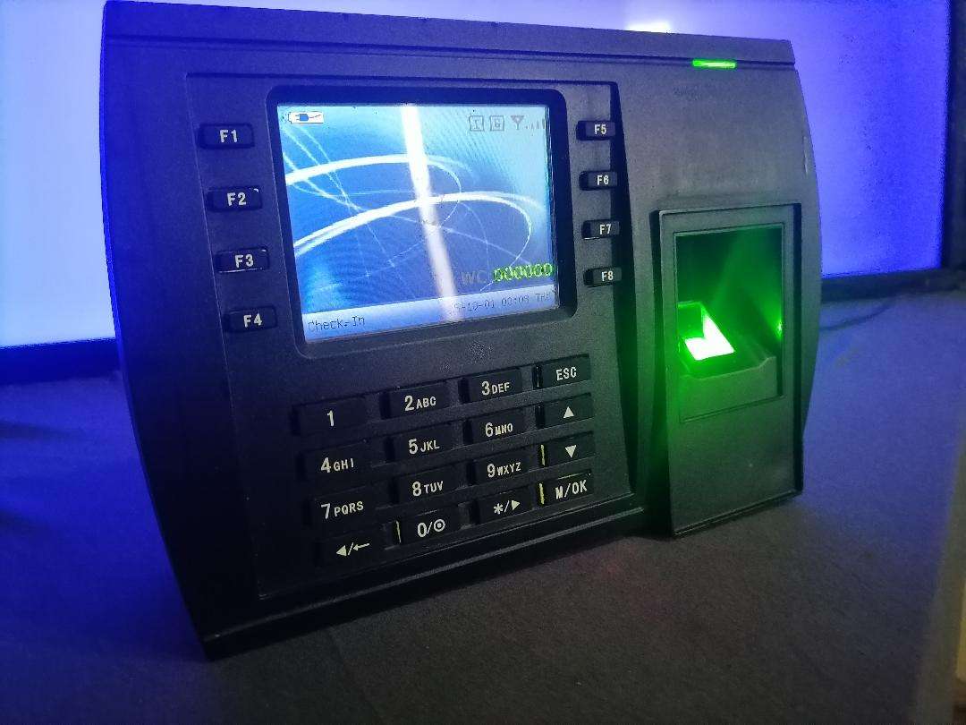 *LINUX COMMERCIAL FINGER PRINT CLOCK IN SYSTEM*SIM SLOT/USB SLOT*RESET READY TO USE*