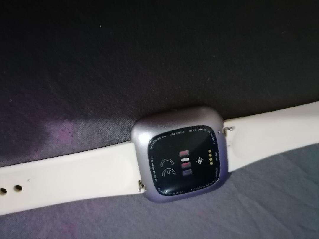 *FITBIT VERSA 2 SMART WATCH*NO CHARGER,NOT TESTED*