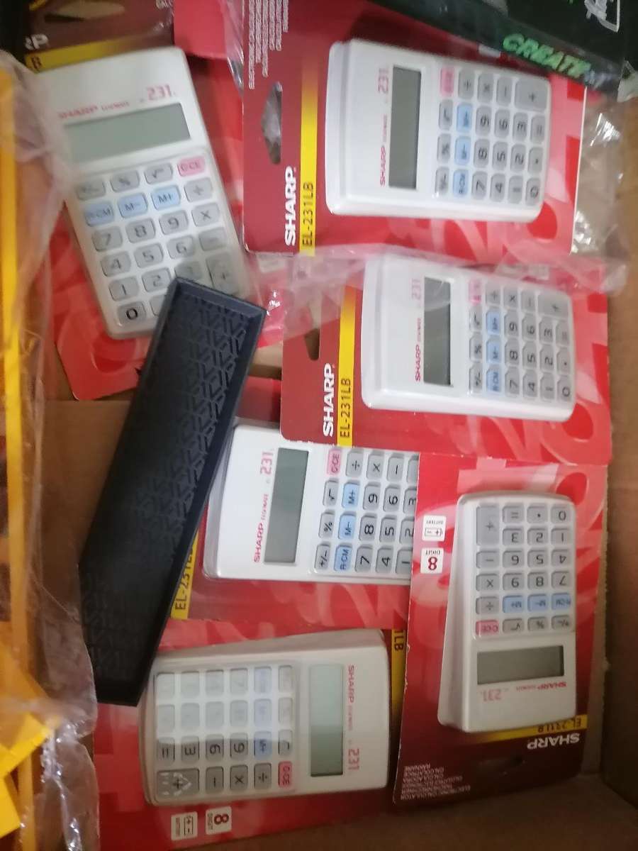 *WEEKEND SPECIAL**ONE BID FOR LOT AS PER PICS