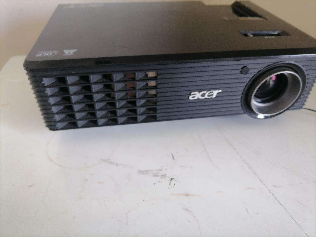 *ACER X116P DLP 3D READY  PROJECTOR*TOP QUALITY*WORKING 100%**