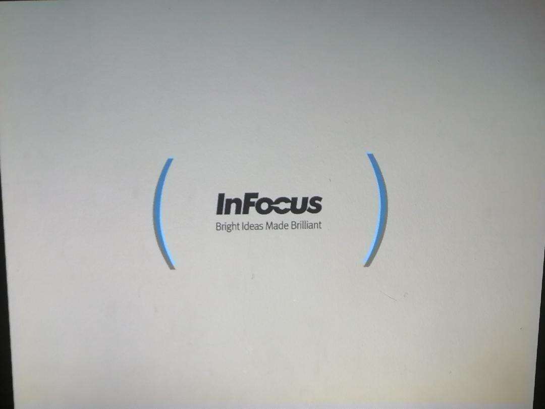 TOP QUALITY INFOCUS IN114 HDMI DLP 3D READY PROJECTOR WITH POWER CORD