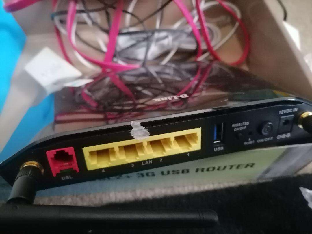 WIFI ROUTERS,CCTC CAMERA LENSES,FIBRE BOX ETC*ONE BID FOR LOT