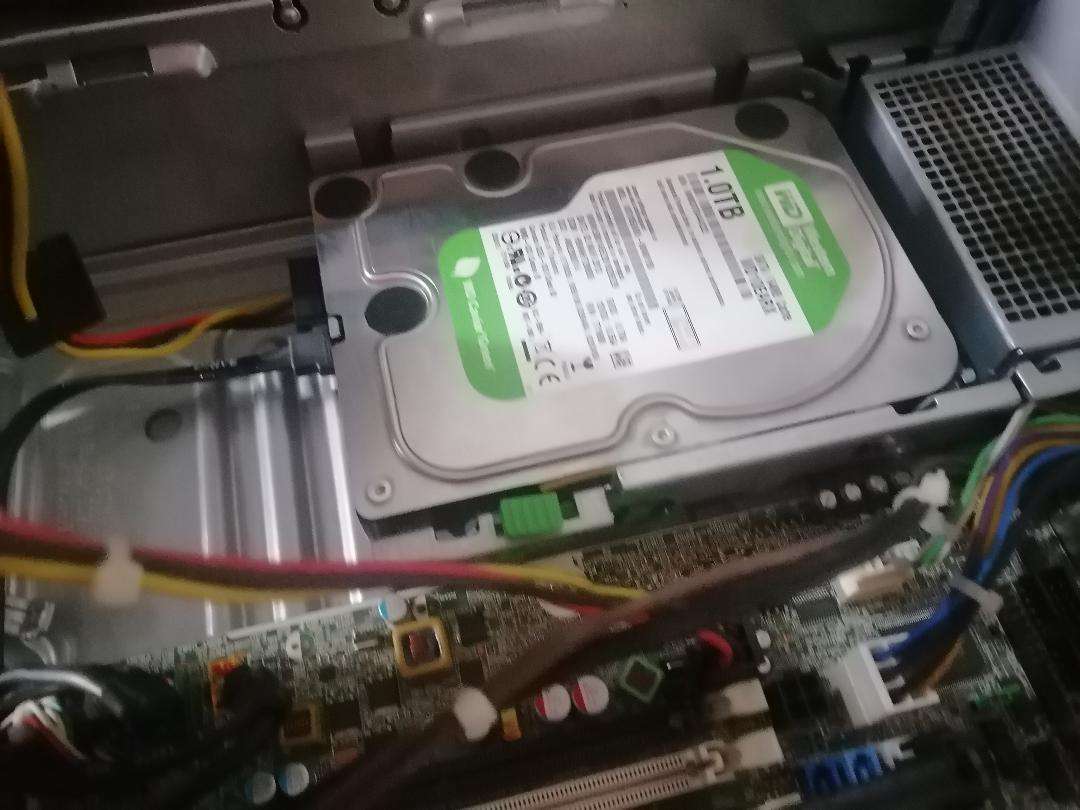 *i5 HP COMPAQ 8200 ELITE SMALL FORM FACTOR PC,1TB HDD*POWERS ON NOT TESTED**