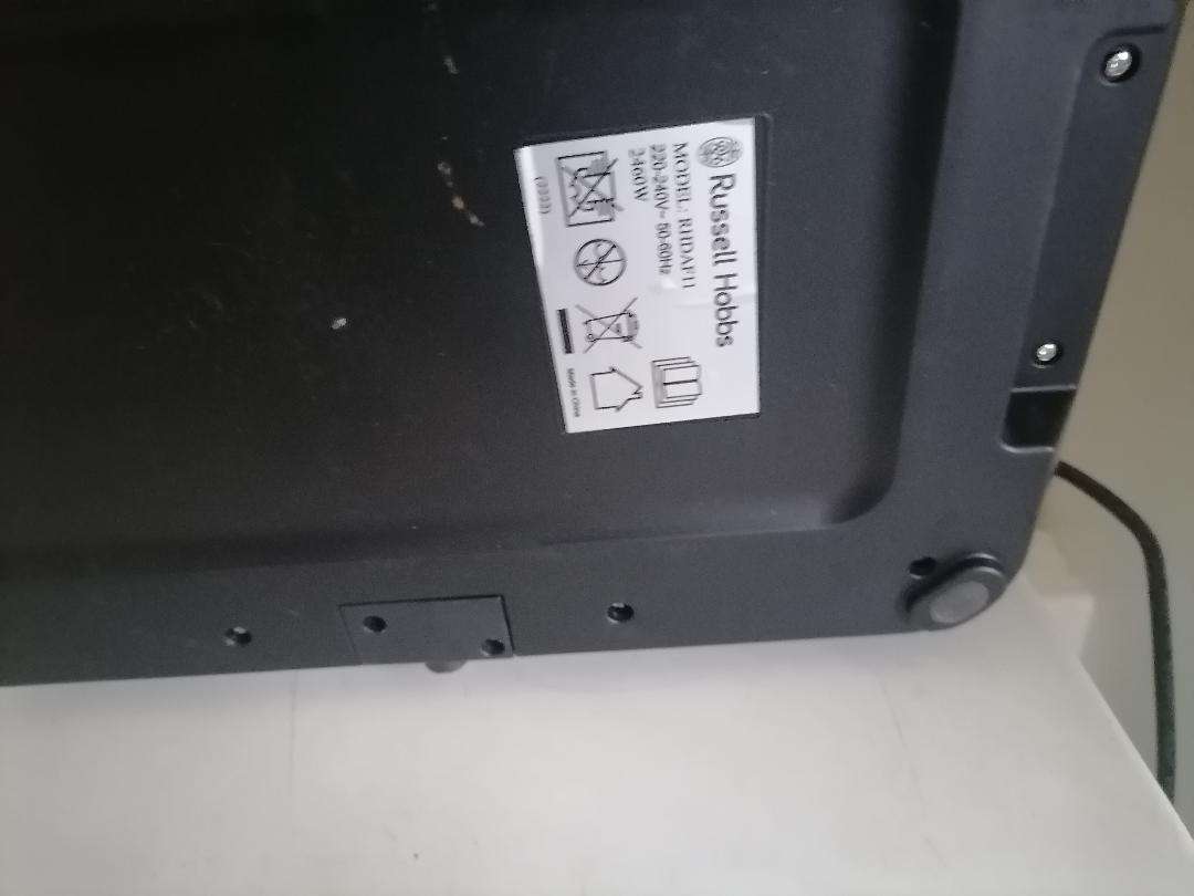 *RUSSELL HOBBS 8L DUAL AIR FRYER**NEW CONDITION,NOT USED*NOT POWERING ON*SOLD AS IS**