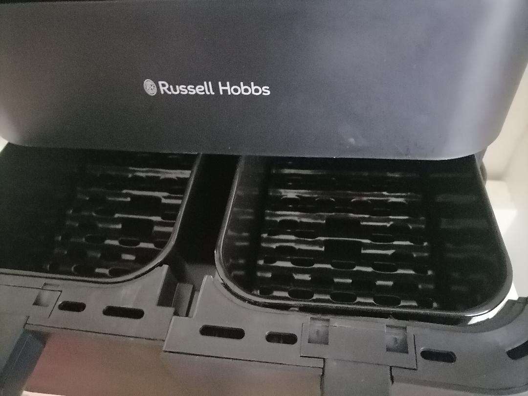 *RUSSELL HOBBS 8L DUAL AIR FRYER**NEW CONDITION,NOT USED*NOT POWERING ON*SOLD AS IS**