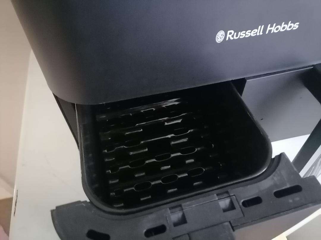 *RUSSELL HOBBS 8L DUAL AIR FRYER**NEW CONDITION,NOT USED*NOT POWERING ON*SOLD AS IS**