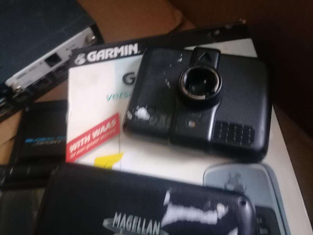 **LOT OF ELELCTRONICS*GSP DEVICES,ETHERNET SWITCH ETC*ONE BID FOR THE LOT*