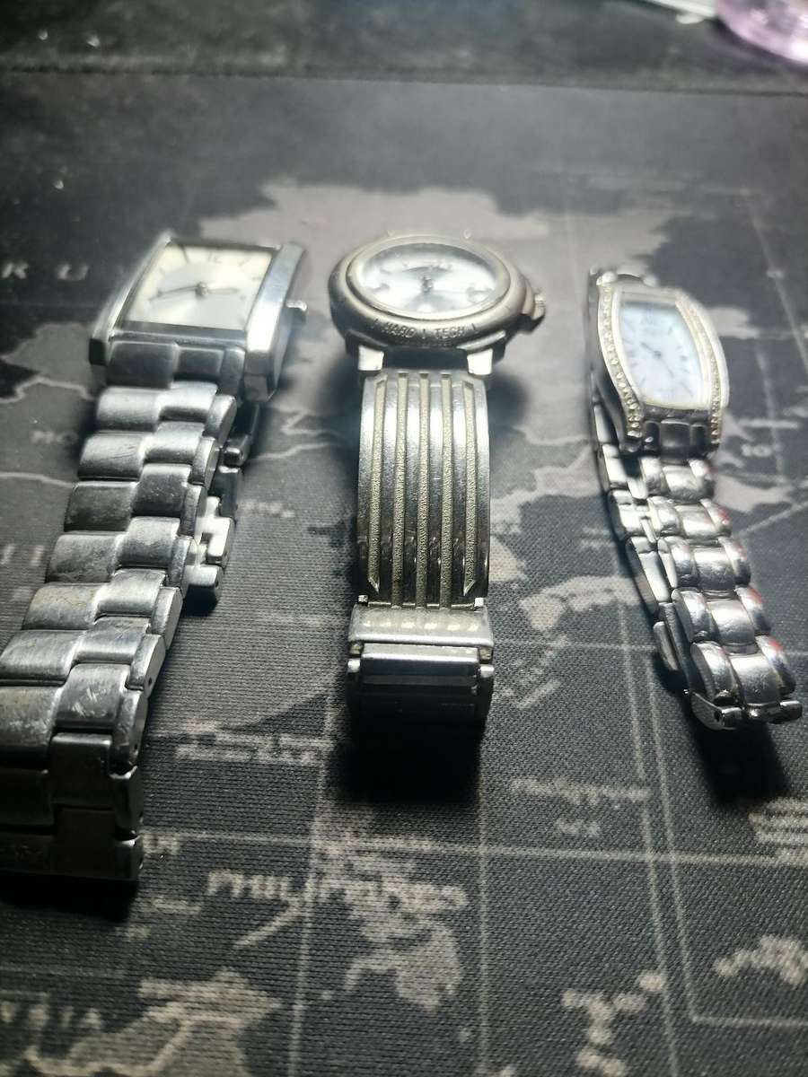 *LOT OF 3 WATCHES*CITIZEN ECO DRIVE+POLICE+DE LONGE*ONE BID FOR ALL 3*