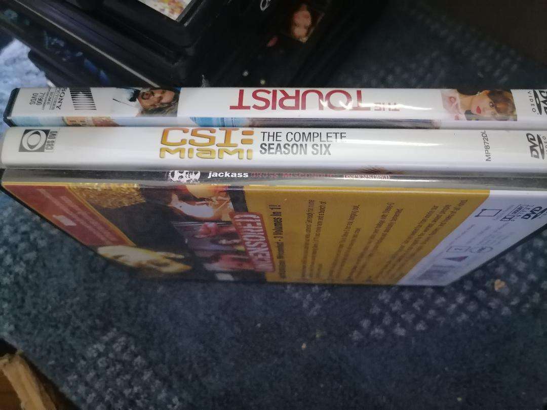 *WEEKEND SPECIAL*Large lot of DVDs - One bid for the lot as  per pics*