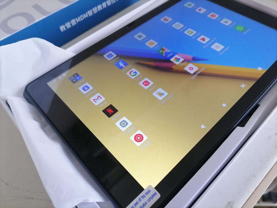 Colorfly X10 4G SIM/WIFI Full HD IPS 10" Tablet with Power Supply