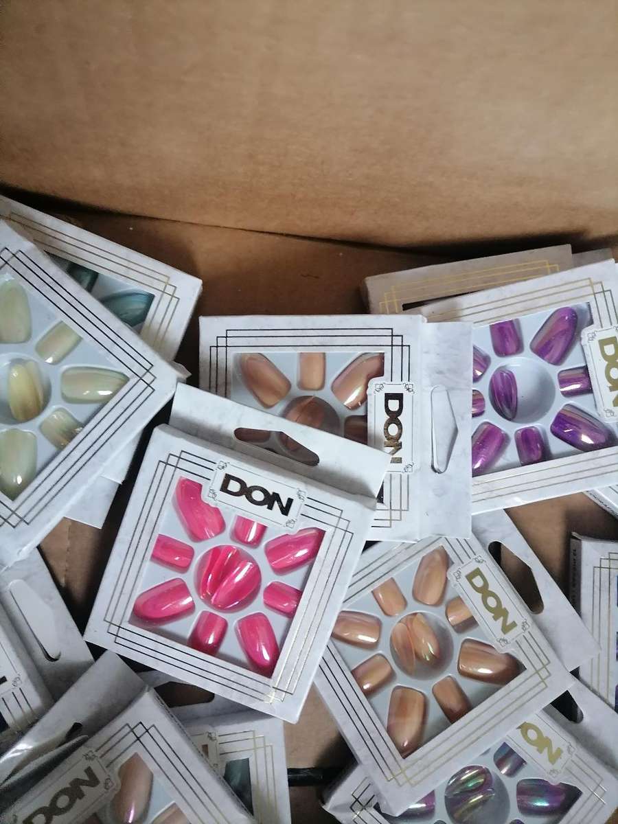 LOT OF OVER 50X DON NAIL ART , NAIL SETS*ONE BID FOR THE LOT*