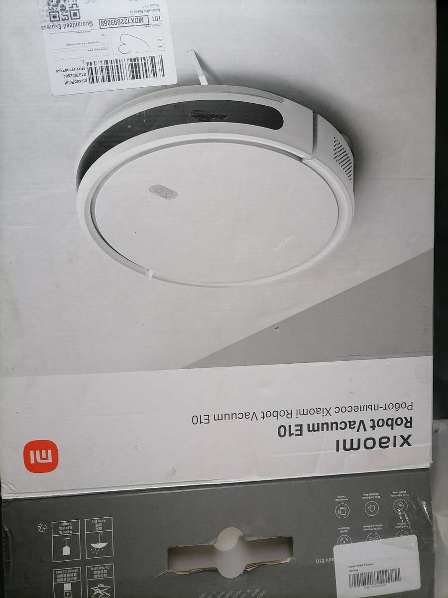 Xiaomi E10 Smart Robot Vac/Mop, Charging Station in Box