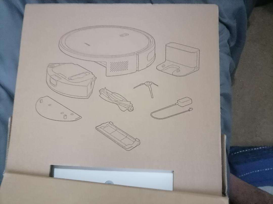 Xiaomi E10 Smart Robot Vac/Mop, Charging Station in Box