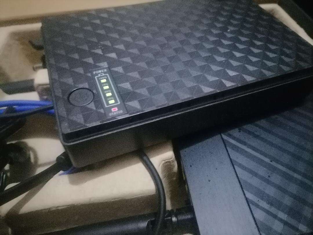 New ASUS RT-AC51 Dual Band WiFi Router + New Mini UPS - One Bid for Both