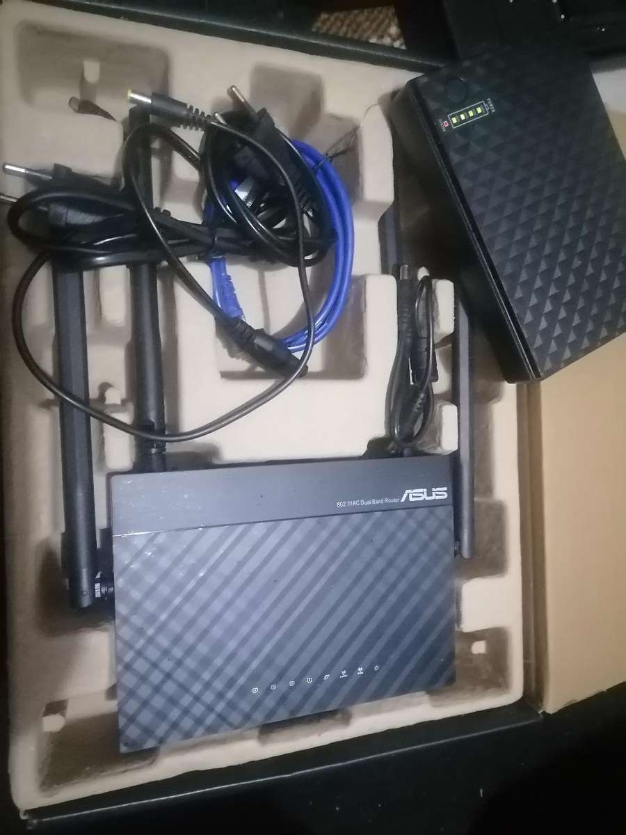 New ASUS RT-AC51 Dual Band WiFi Router + New Mini UPS - One Bid for Both