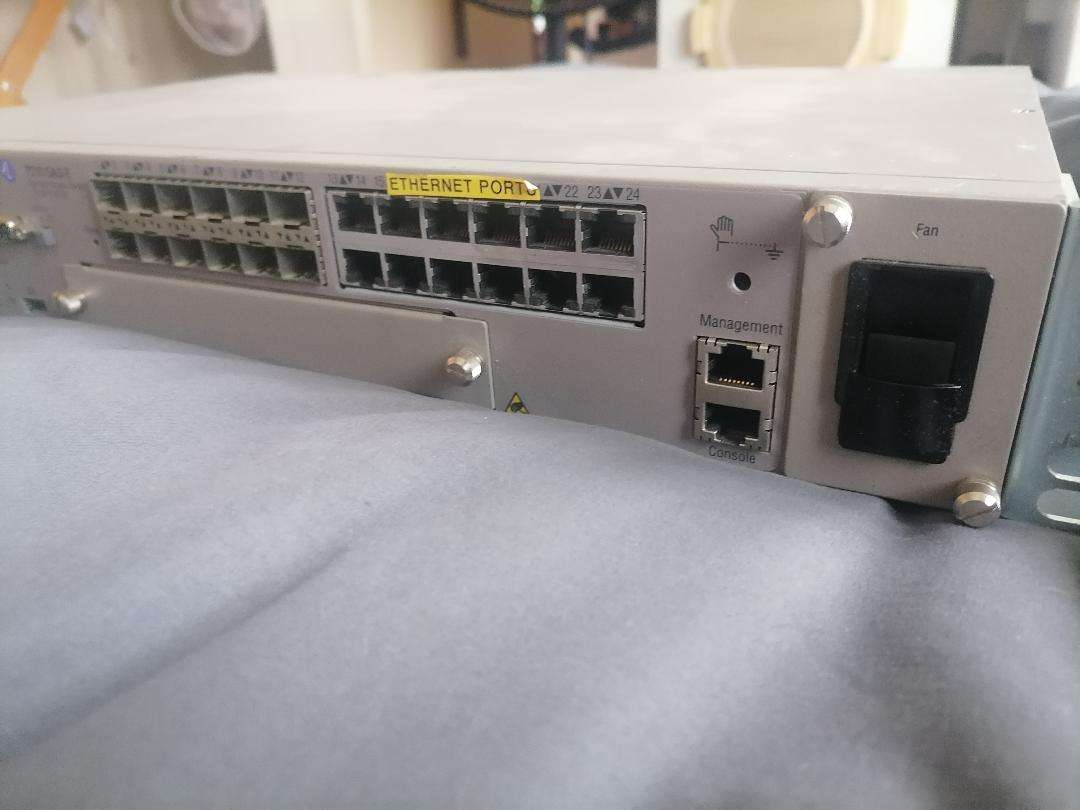 Alcatel Lucent 7210 SAS-E Service Access Switch 12SFP/12-TX