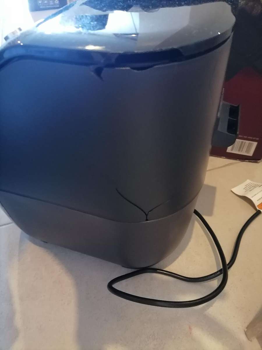 Defective Instapot Instant Vortex Plus Air Fryer in Box - Not Powering On