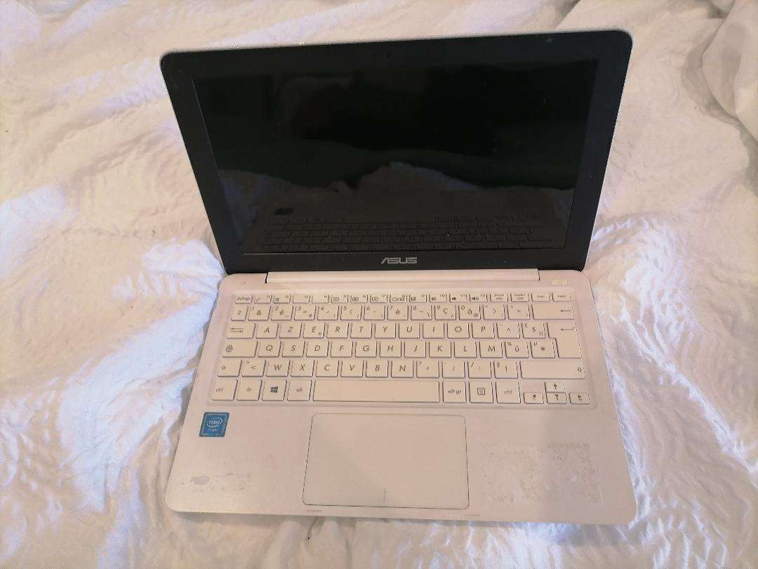 Asus E202S Laptop, No Charger, Not Tested, Sold As Is