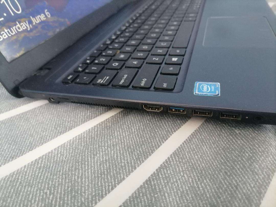 ASUS VIVOBOOK 15 LAPTOP.N3550, 4GB RAM , 320GB HDD,W10.BATTERY GOOD*CHARGER NOT INCL*