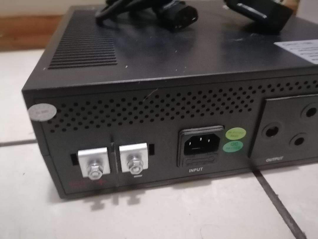 ELLIES 1200VA 720W POWER INVERTER