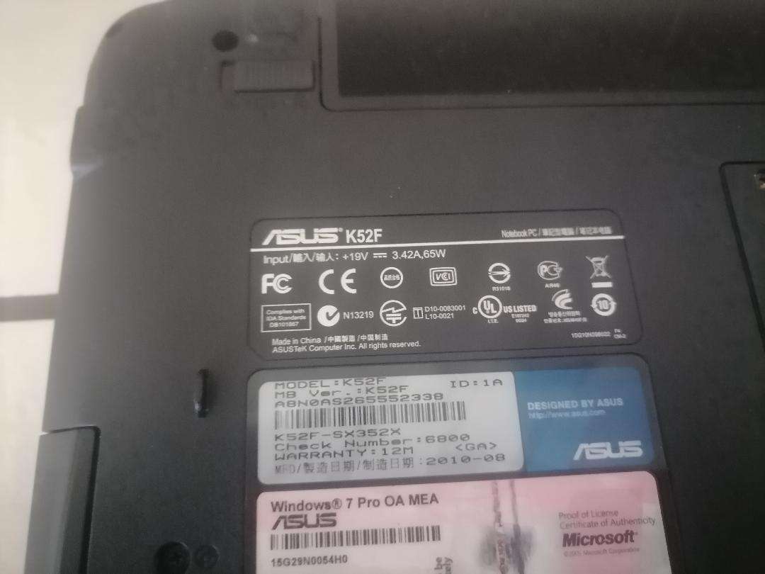 YEAR END CLEARANCE SALE*ASUS K52F I3 LAPTOP*4GB RAM, 1TB HDD*POWERS ON AND OFF*SOLD AS IS*