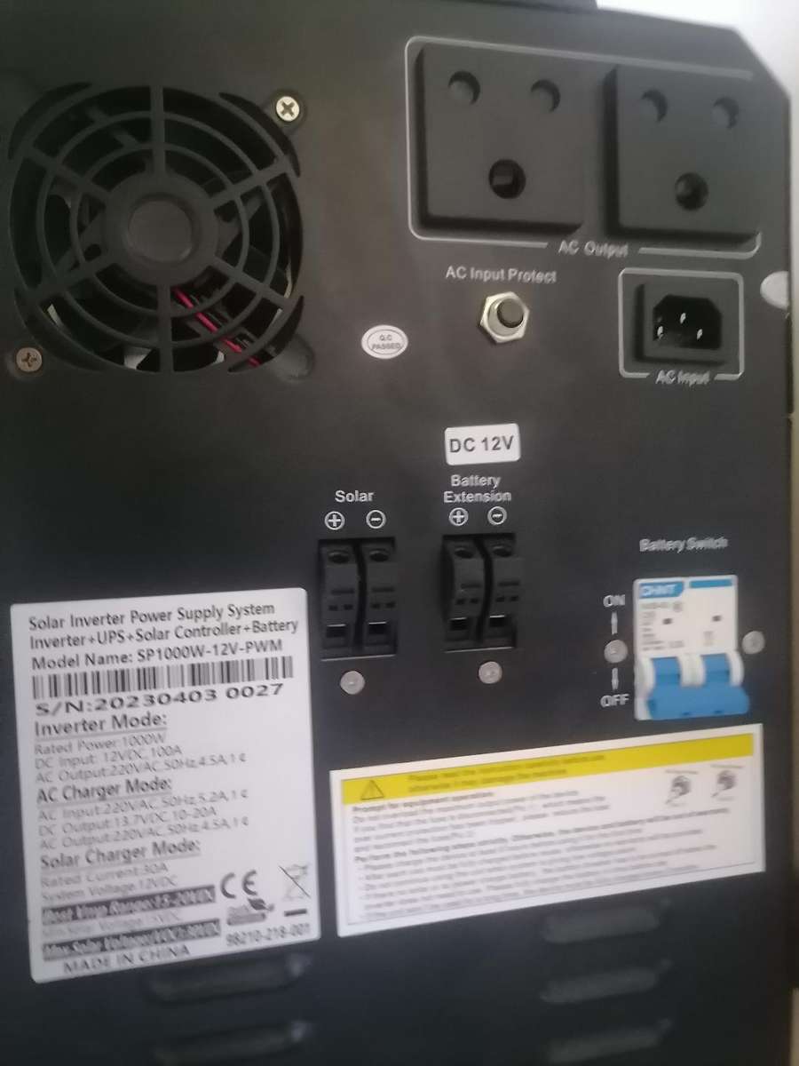 YEAR END CLEARANCE SALE, ALL MUST GO*FIVESTAR 1000W PWM Hybrid Inverter Portable Power System