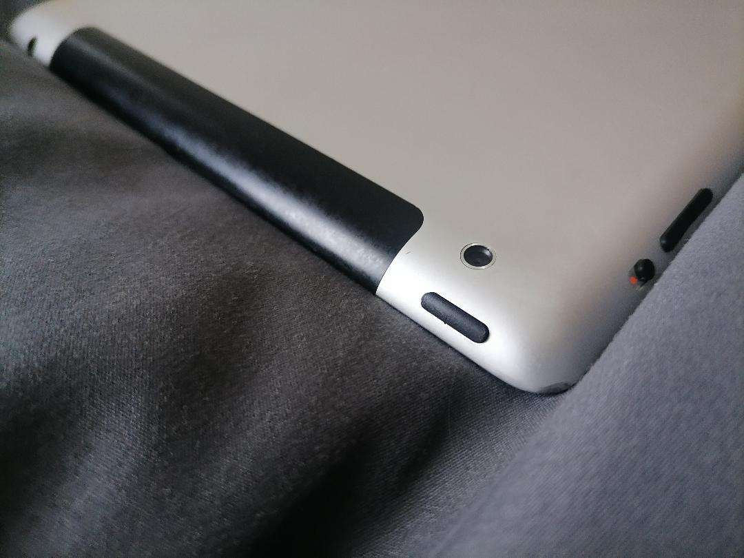 Apple iPad A1396 10 inch Tablet