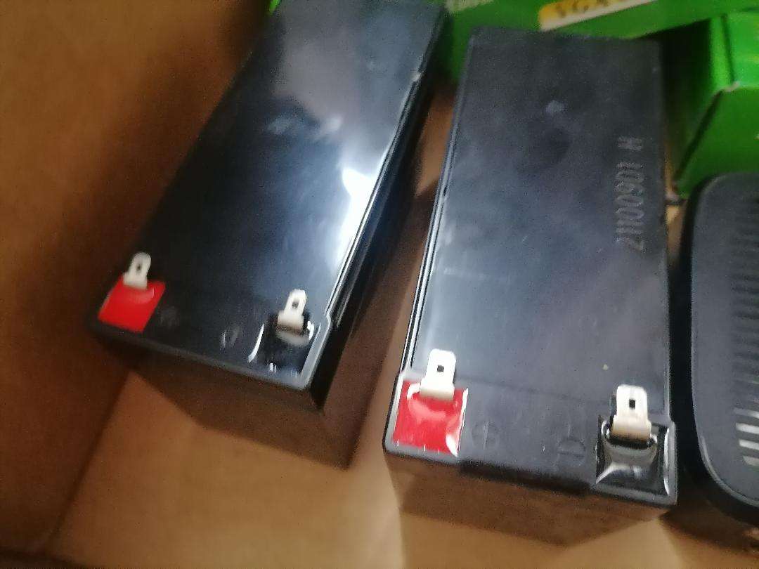 Lot of untested electronics - one bid for the lot