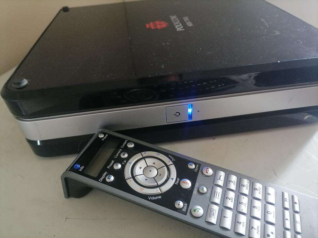 Polycom HDX 7000 Video Conference System with Remote