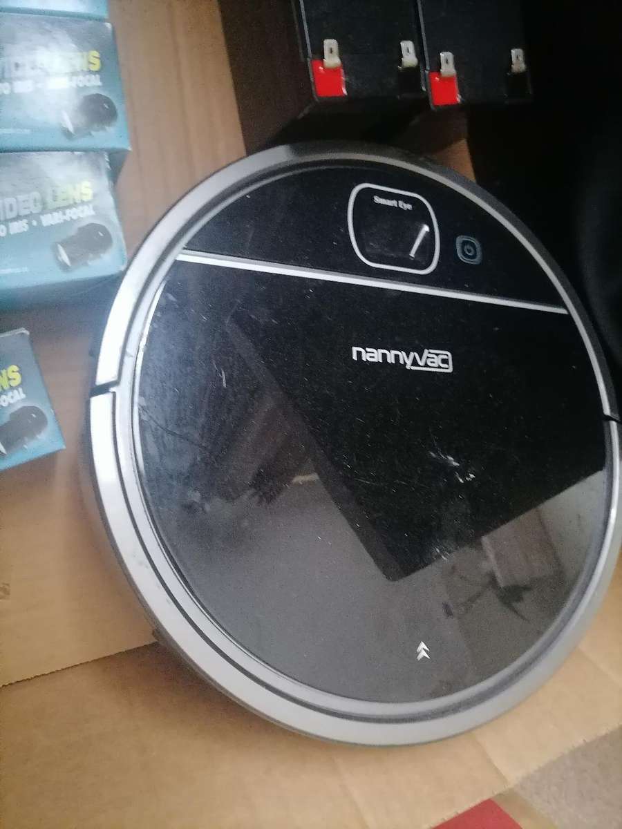 Bulk lot of electronics