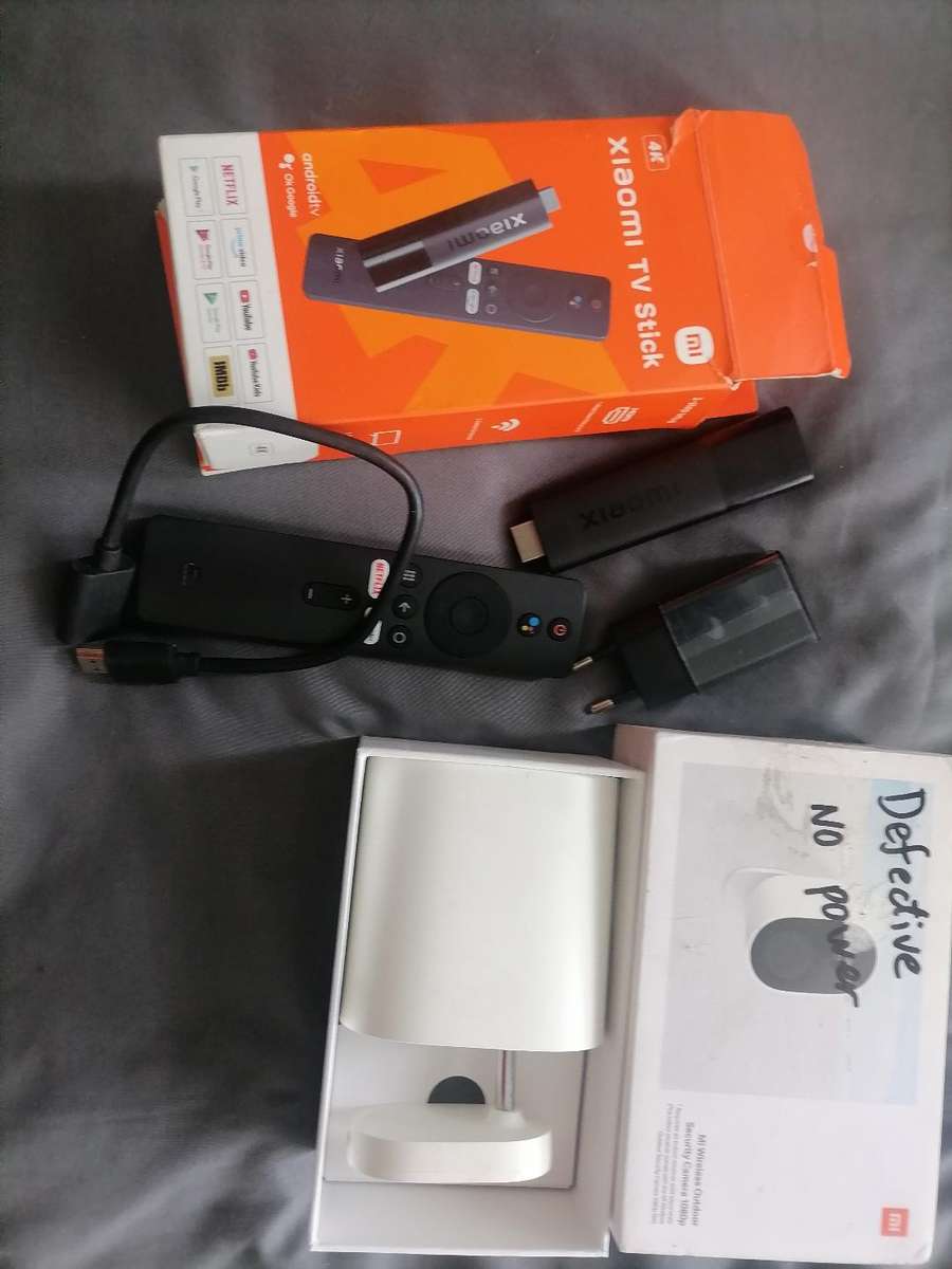 Defective Xiaomi 4K Mi TV Stick+Xiaomi outdoor wireless camera*one bid for both