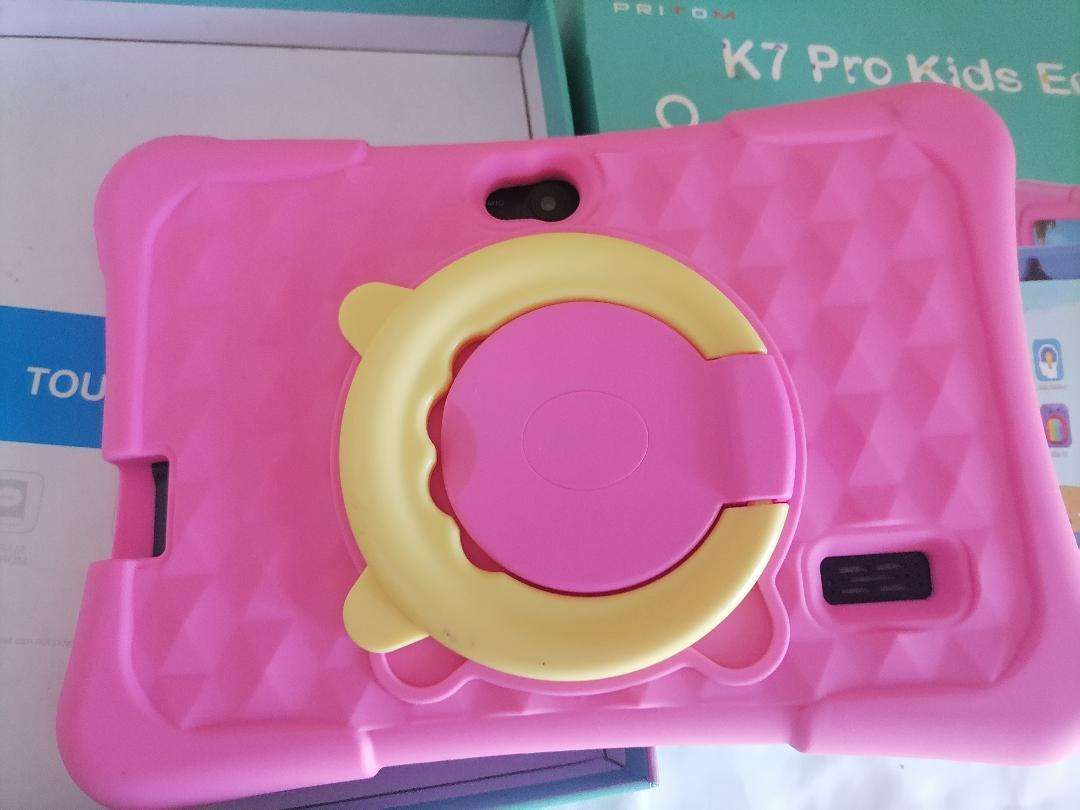 Pritom K7 PRO Android 2 GB RAM. in box with charger  and pouch. screen cracked