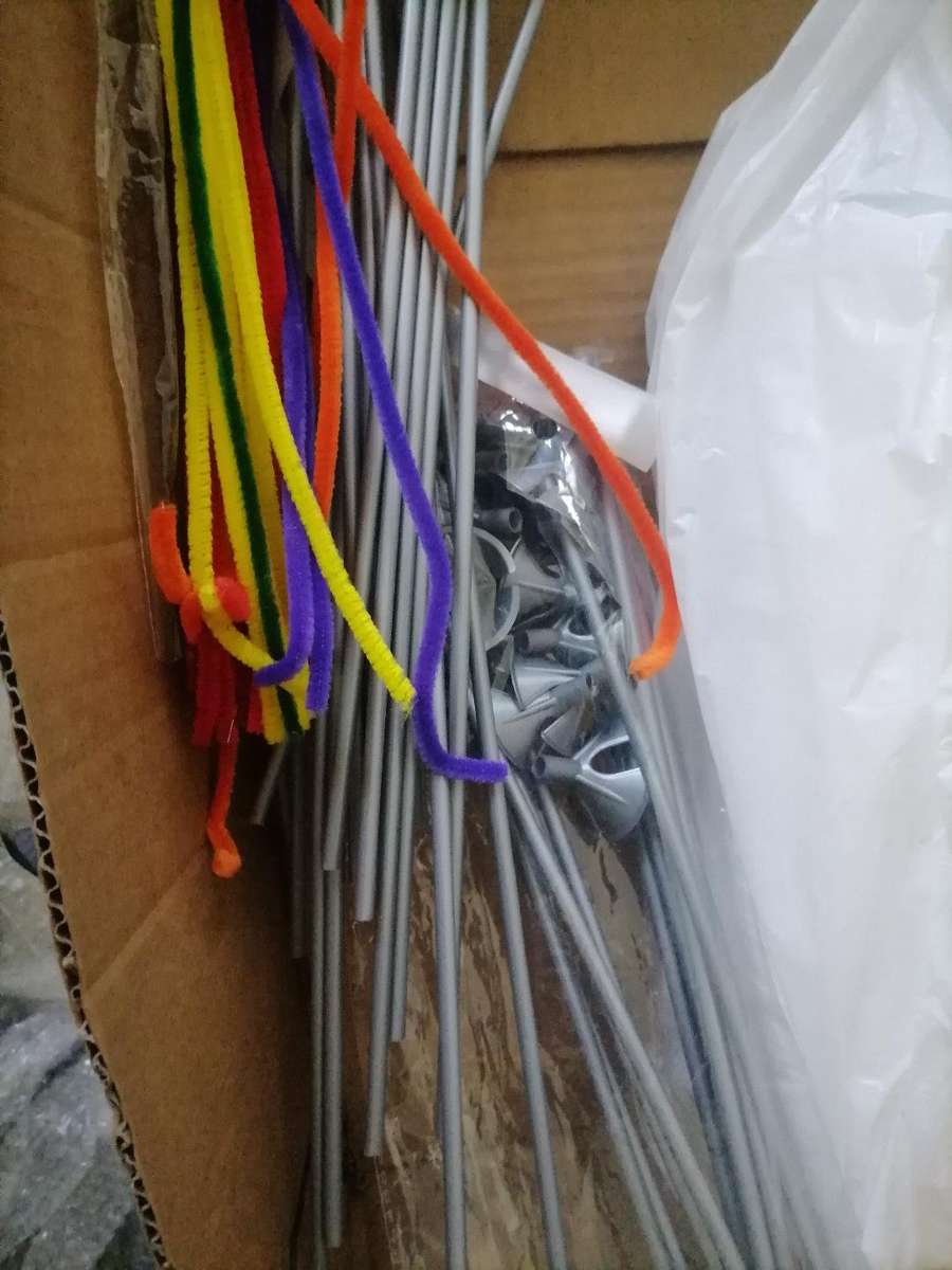 Bulk lot of party accessories,packaging etc*one bid for the lot*